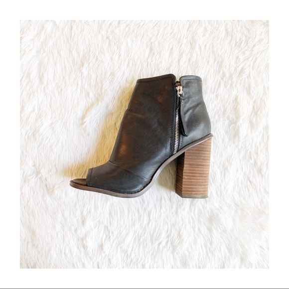 Kelsi Dagger Leather Black Open Toe Bootie sz9 - Picture 7 of 8